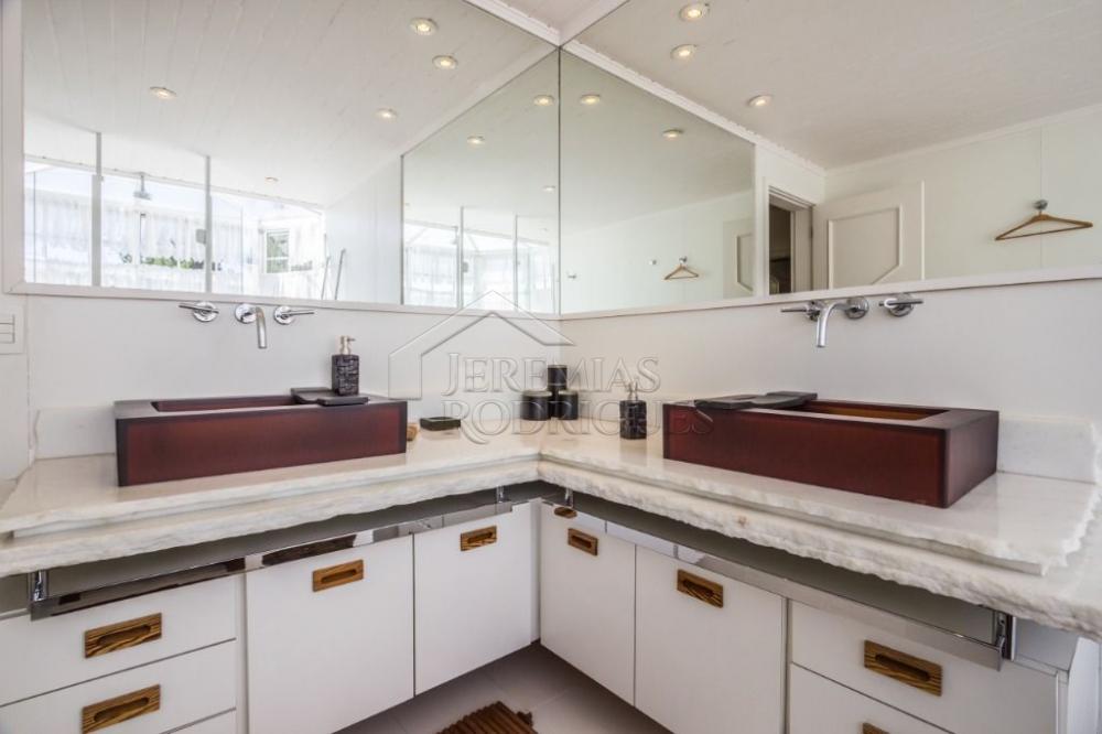 Casa à venda por R$ 6.350.000,00 - Campos do Jordão/SP