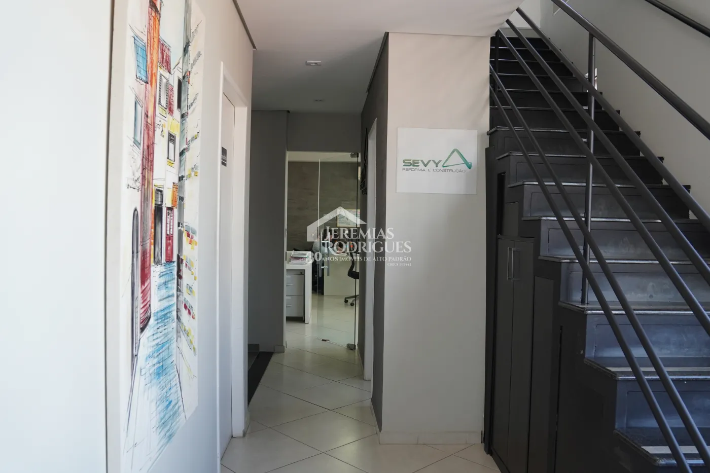Prédio comercial com 568 m² -  Centro - Taubaté/SP