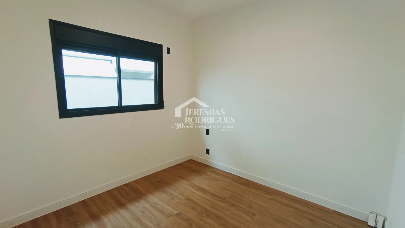 Casa à venda com 4 dormitórios no Condomínio Terras de San Marco em Taubaté/SP.