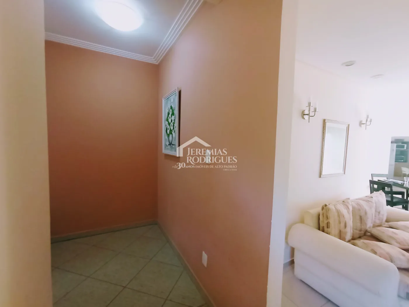 Casa à venda com 4 dormitórios no Condomínio Village Paineiras em Pindamonhangaba/SP