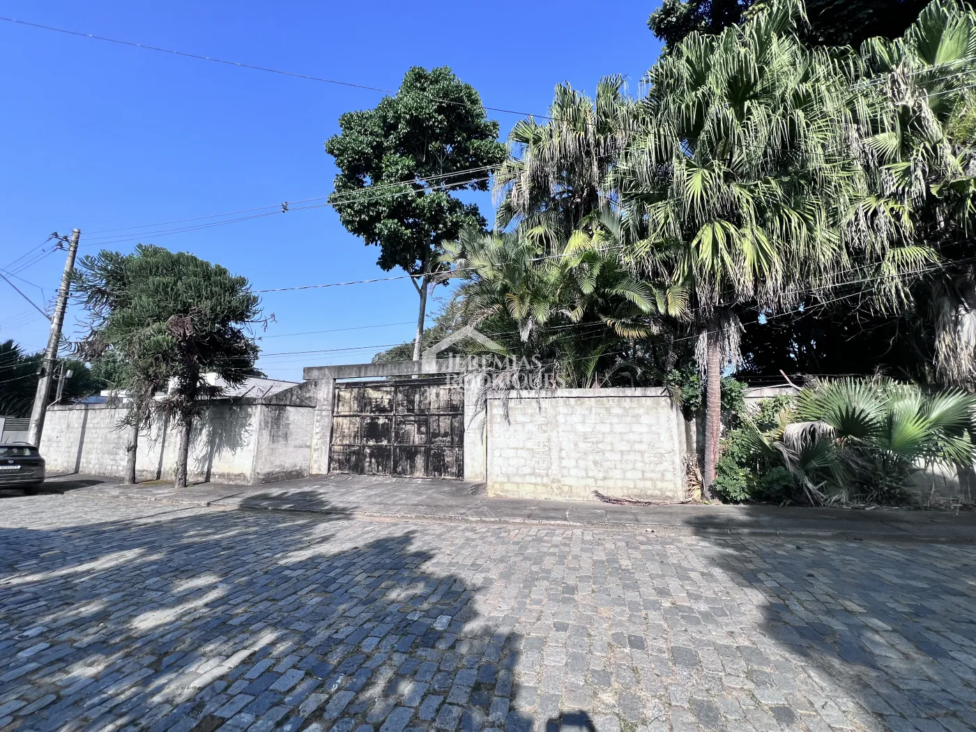 Terreno com 1.000m² - Condomínio Portal da Serra - Taubaté/SP