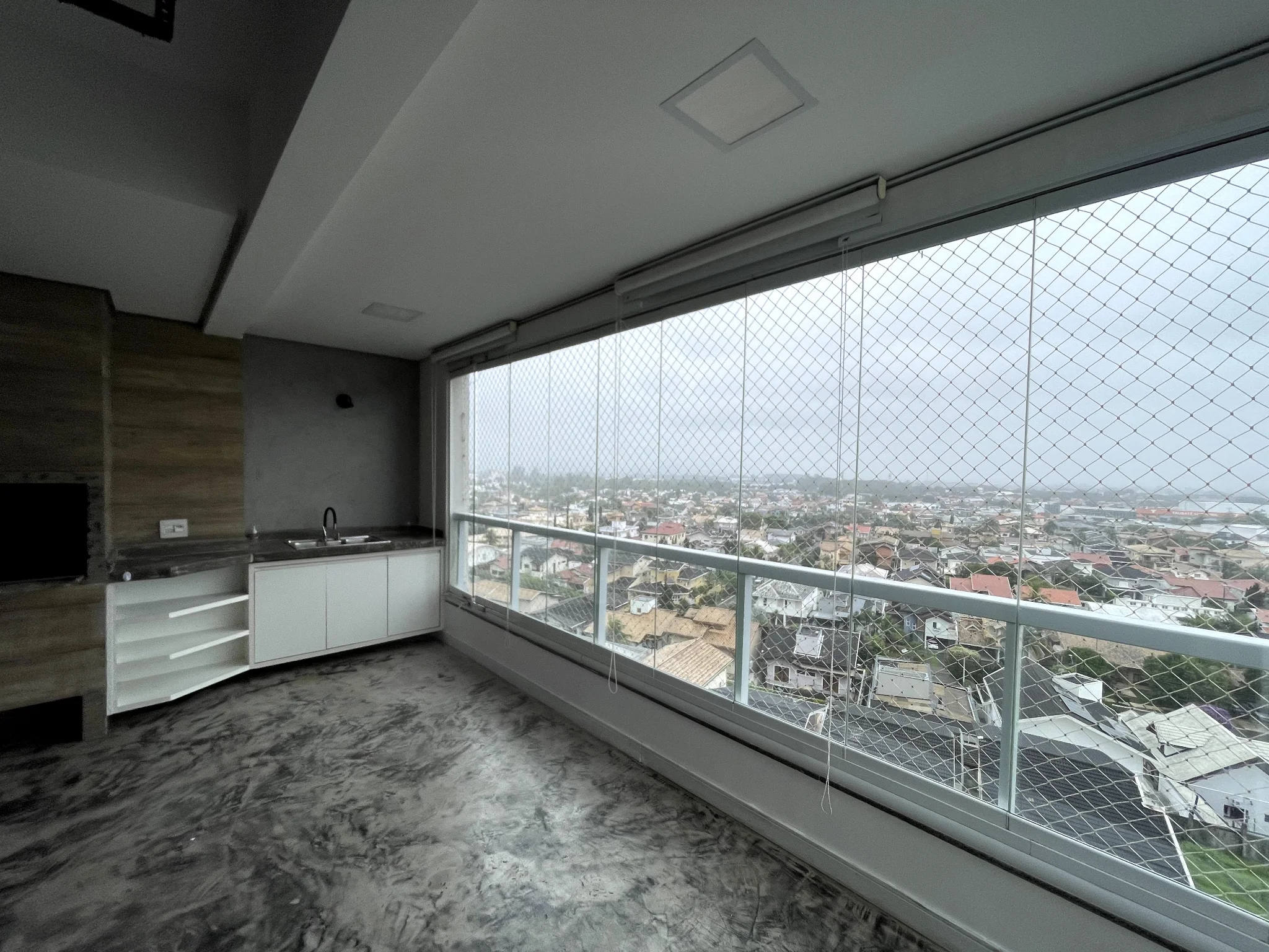 Apartamento para venda com 3 dormitórios no Edifício Vert Residence em Taubaté/SP. 