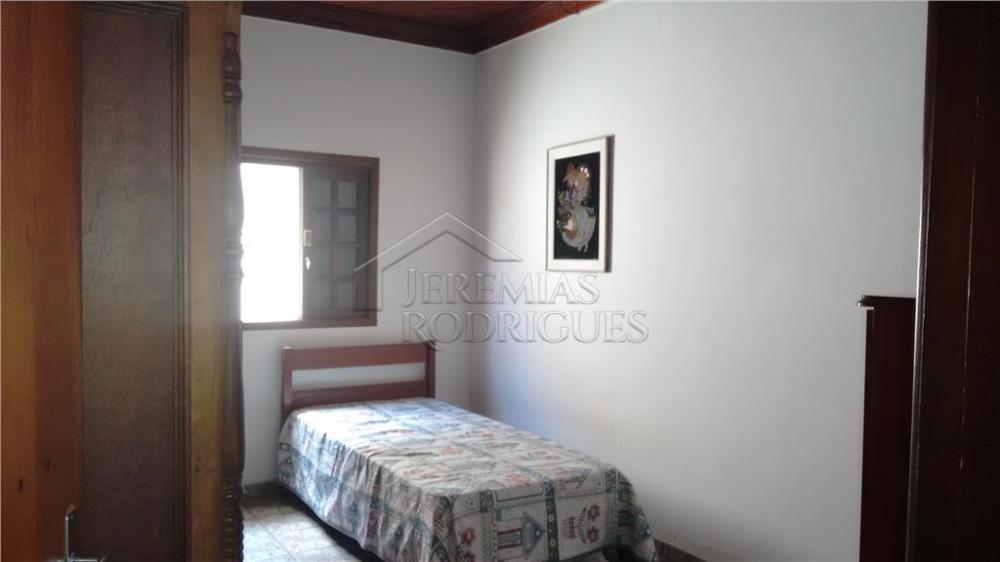 Casa com 3 quartos, 270 m² - Independência - Taubaté/SP