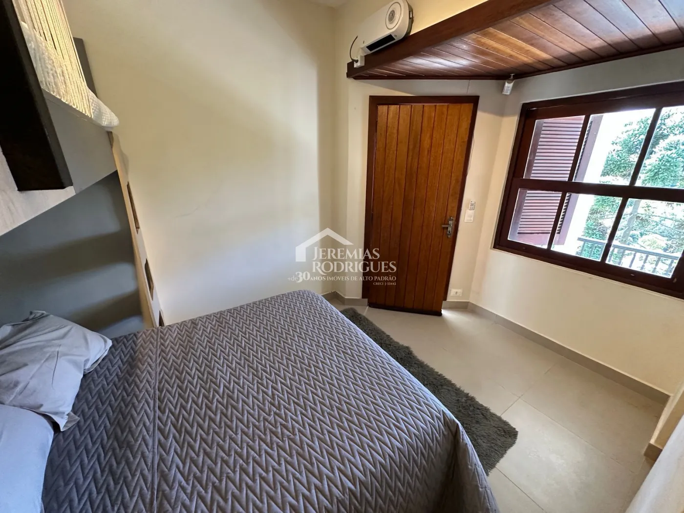 Casa para venda com 6 suítes no Capivari em Campos do Jordão/SP