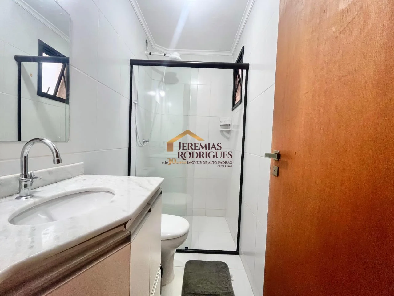 Apartamento Semi mobiliado, porteira fechada à venda no Bairro do Itaguá em Ubatuba/SP. — foto 12