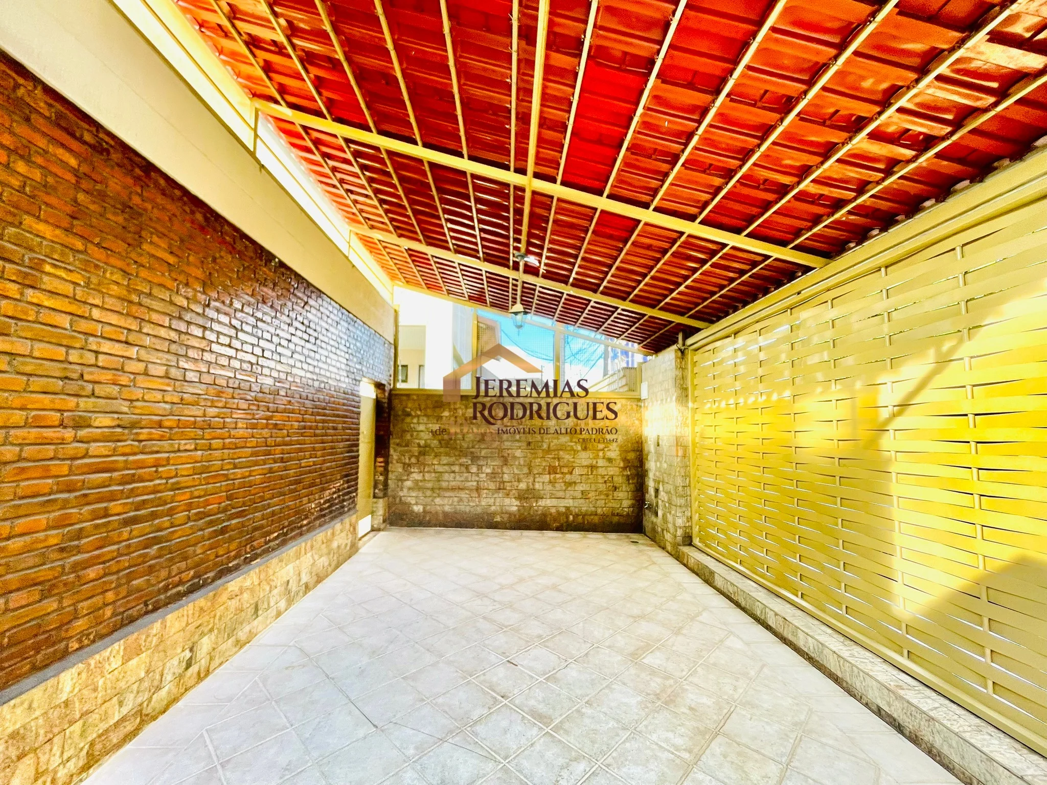Casa para locação e venda no Centro em Taubaté/SP. — foto 39