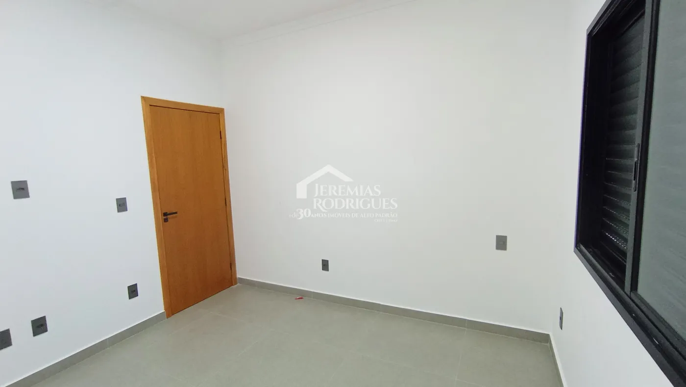 Casa à venda com 3 dormitórios no Condomínio Perolas do Vale em Tremembé/SP.