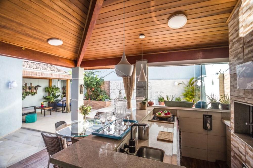 Casa à venda por R$ 750.000,00 - Pindamonhangaba/SP