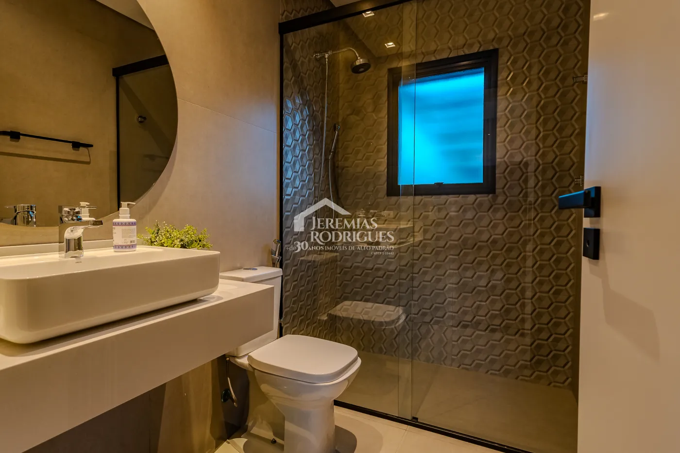 Casa à no Condomínio Recanto do Sol em Campos do Jordão/SP