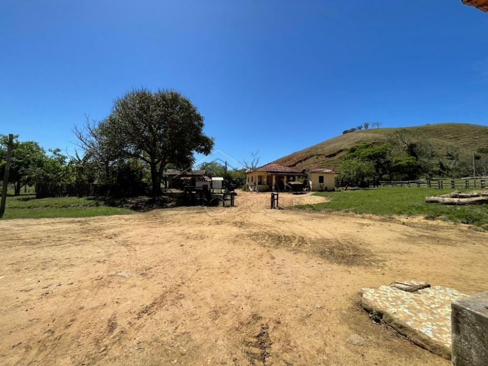 Fazenda com 2 quartos, 2.553.500 m², à venda por R$ 5.800.000- Lorena - Lorena/SP