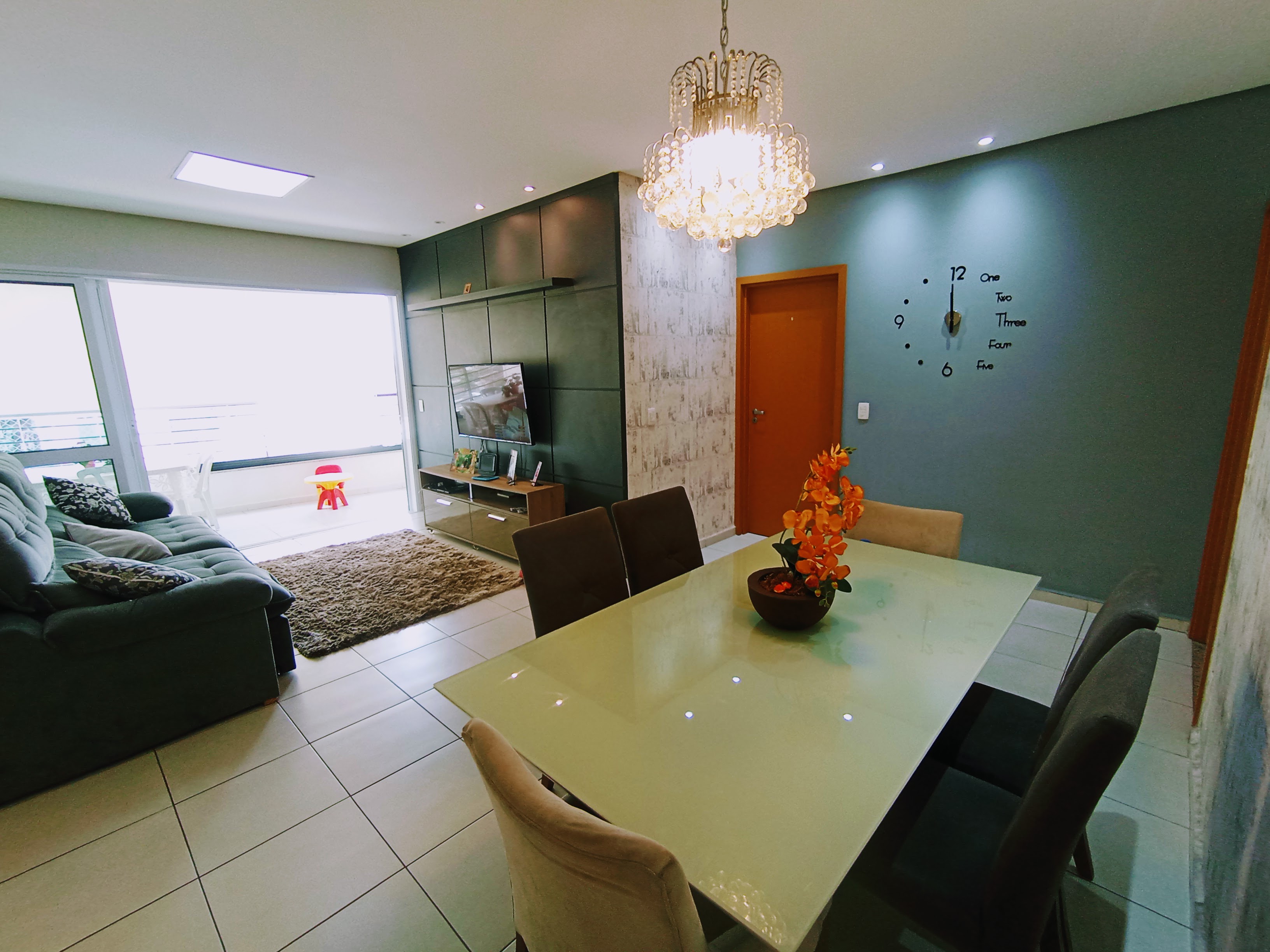 Apartamento à venda com 3 suítes, 114 m² no Condomínio Renaissance em Taubaté/SP.