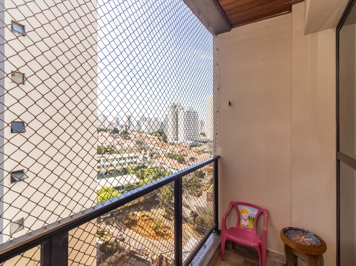 Apartamento 98 m² | 3 dormitórios | 950 m do metrô Praça da Árvore