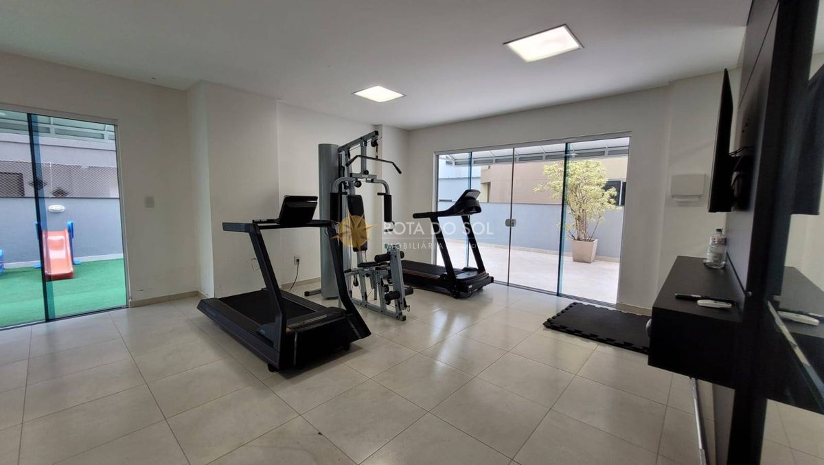 Residecial Embaixador Apartamento 3 Suítes e 2 Vagas em Meia Praia Itapema SC