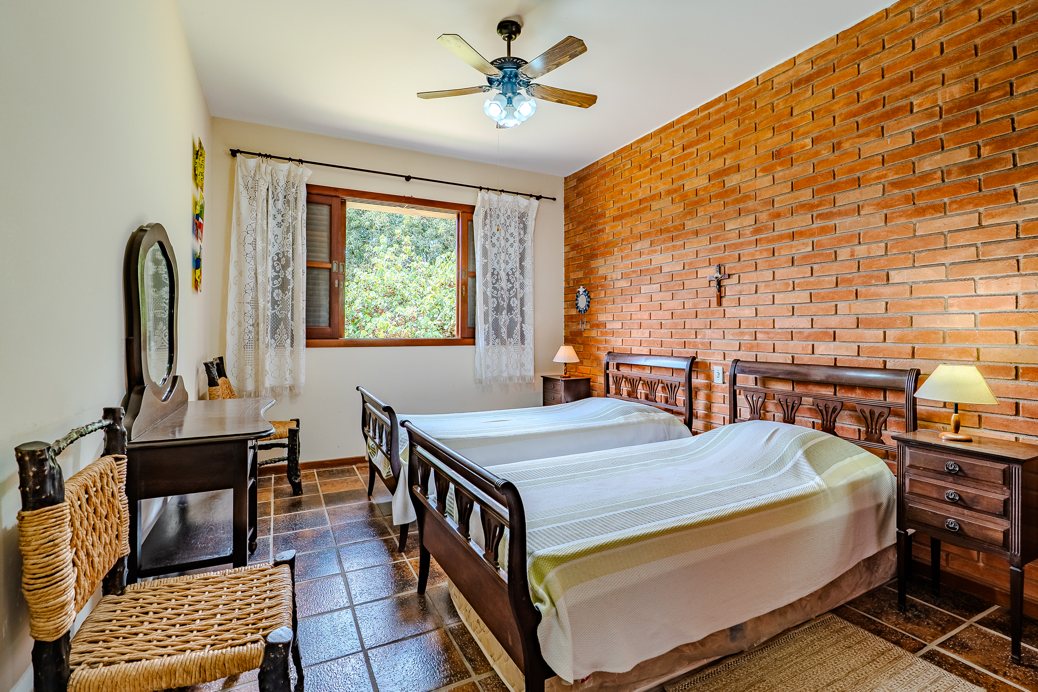 Fazenda à venda com 89,87 ha no bairro Piracuama em Pindamonhangaba/SP. 