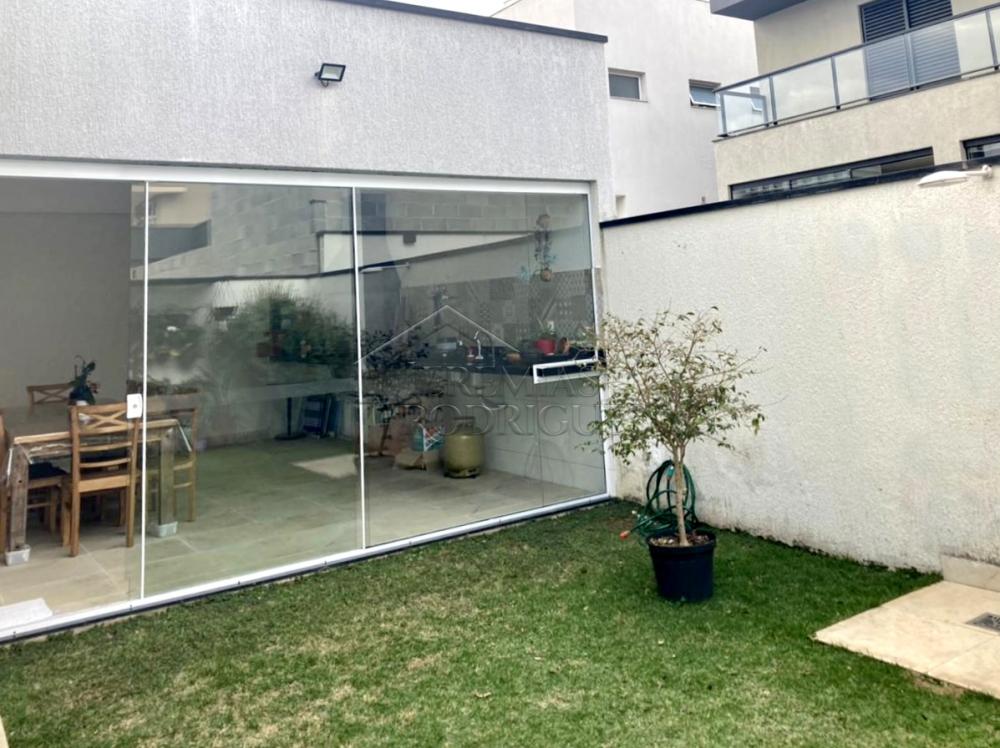 Casa à venda por R$ 1.330.000,00 - Taubaté/SP