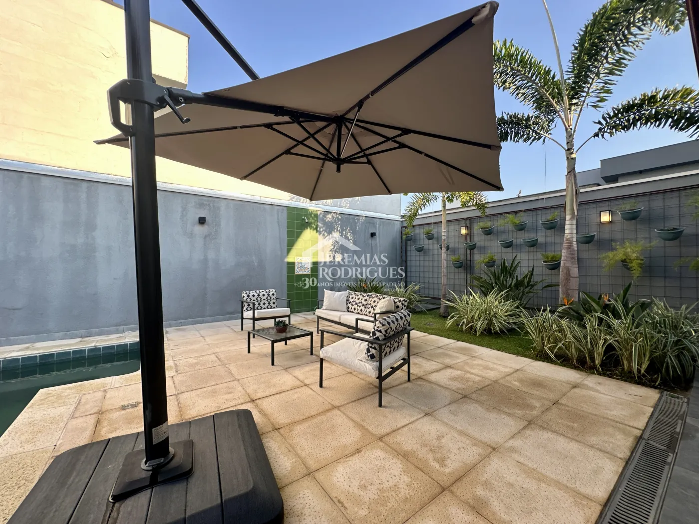 Casa com 3 suítes, 329 m² - Condomínio Ouro Ville - Taubaté/SP.