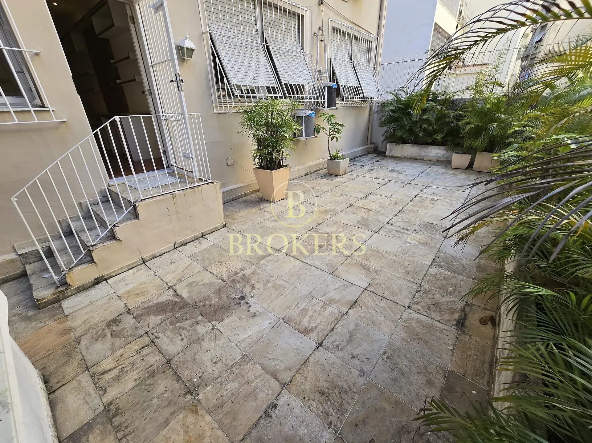 Apartamento garden à venda, Praia do Flamengo, varanda interna, salão em múltiplos ambientes, 3 qua