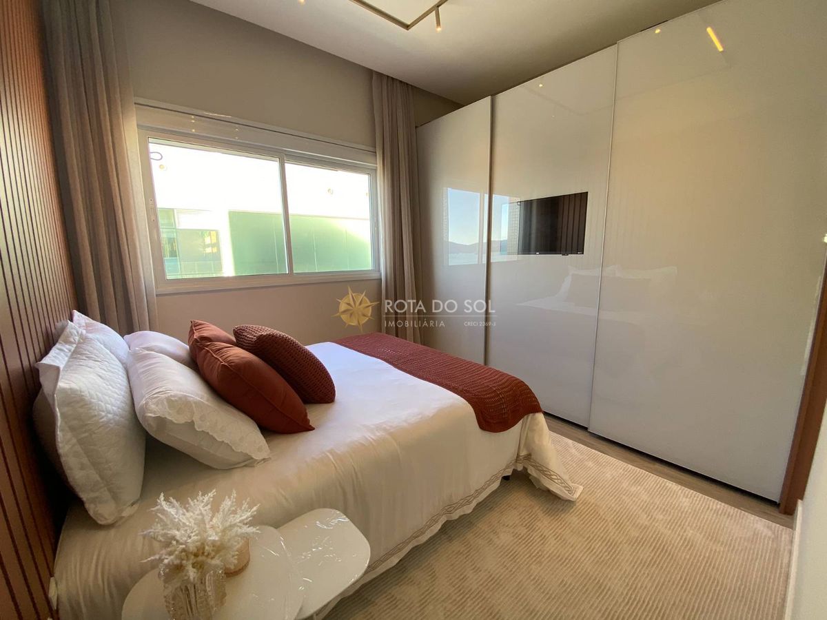 Cambirela Apartamento Decorado com 4 Suítes em Meia Praia Itapema — foto 28