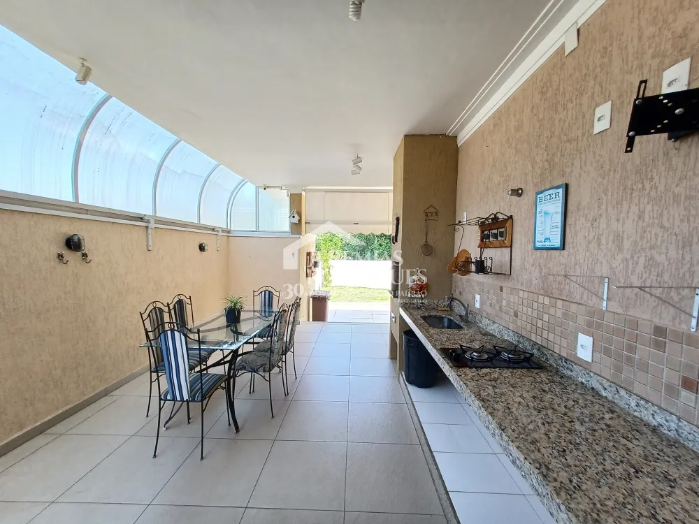 Casa à venda por R$ 999.000,00 - Pindamonhangaba/SP