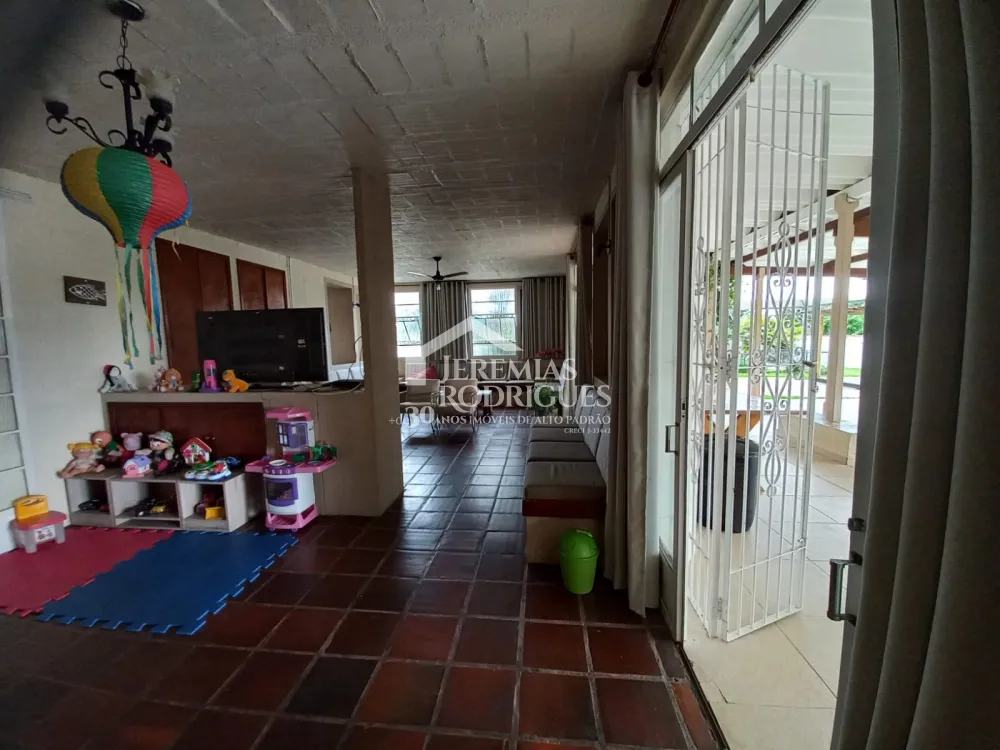 Chácara com 4 quartos, 5.580 m², à venda em Pindamonhangaba/SP