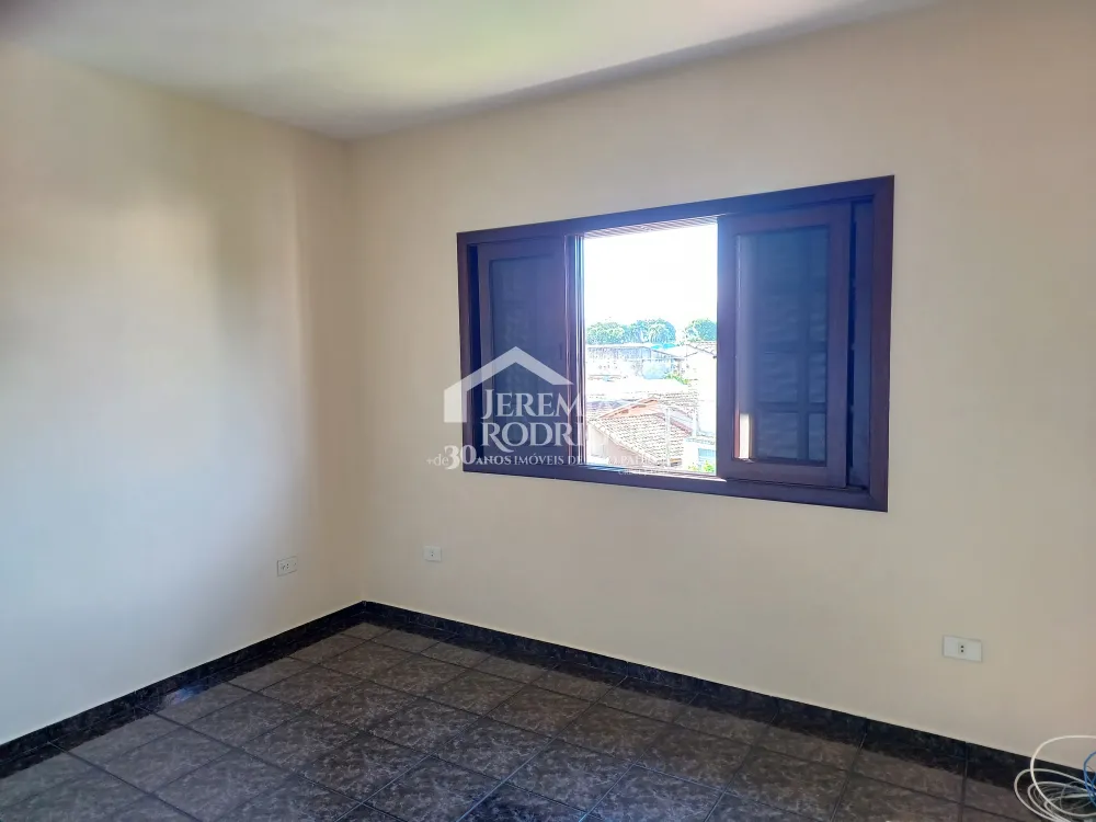 Casa com 3 quartos, 223 m², venda por R$670.000 - Campo Alegre - Pindamonhangaba/SP