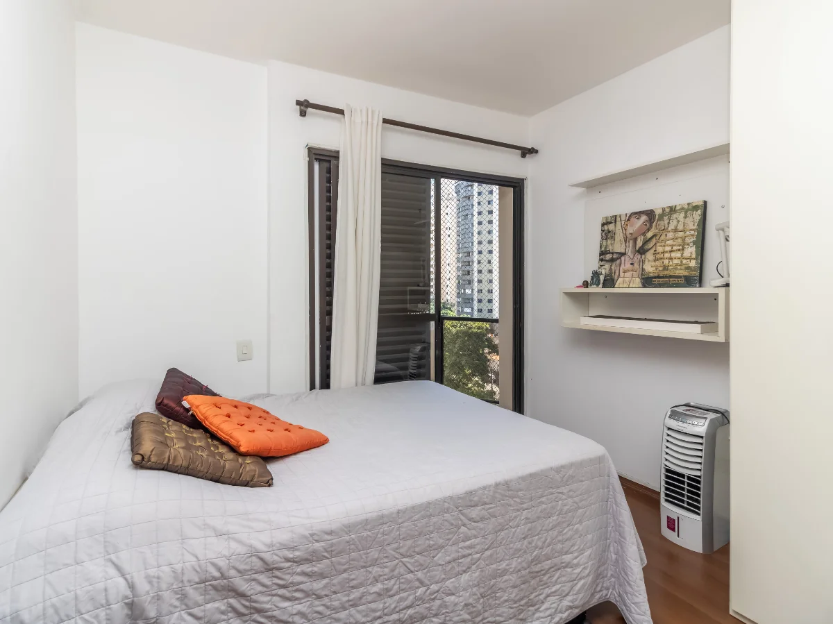 Apartamento 98 m² | 3 dormitórios | 950 m do metrô Praça da Árvore