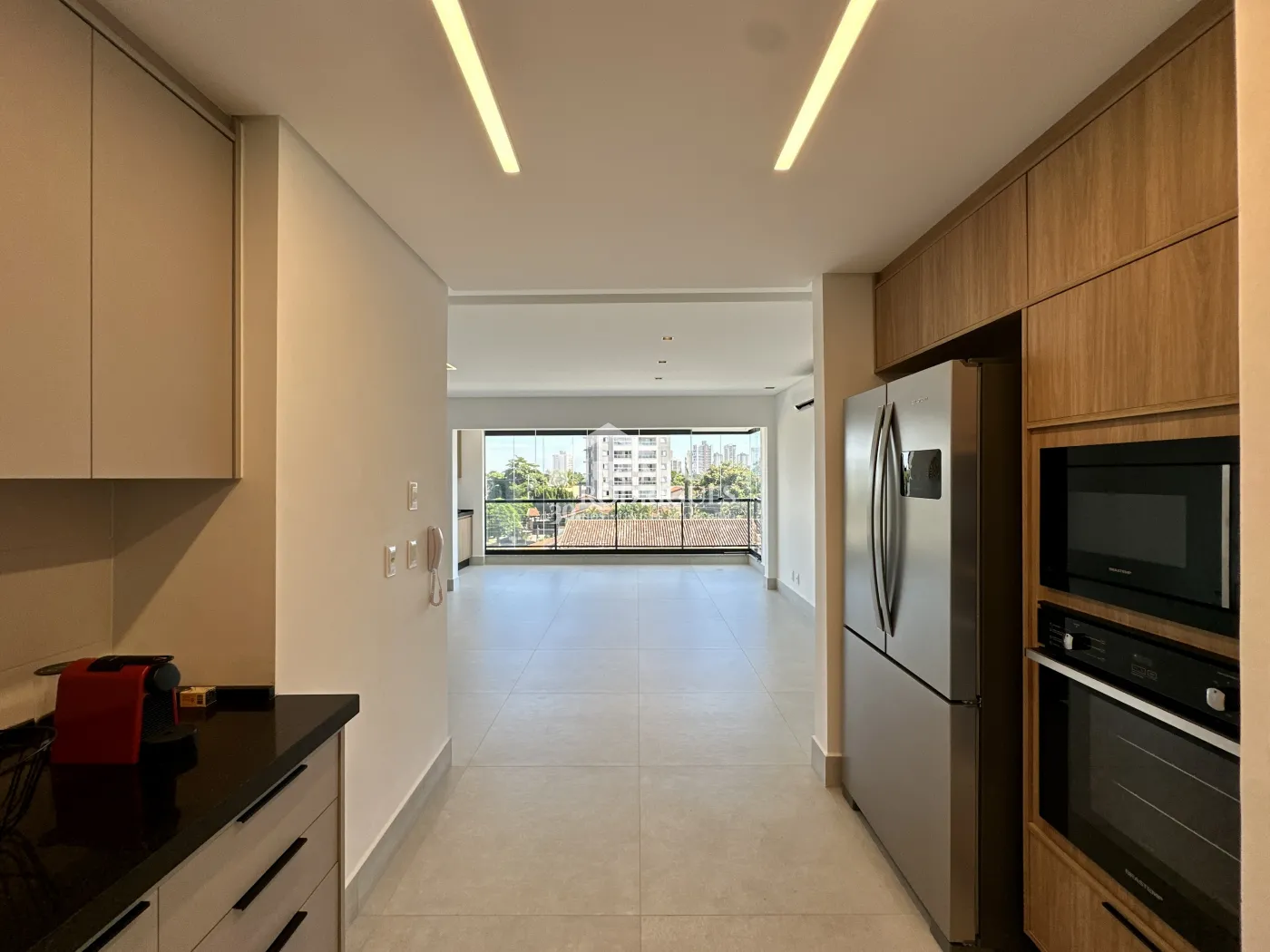 Apartamento à venda com 3 dormitórios, 109 m² no Edifício Lucca em Taubaté/SP