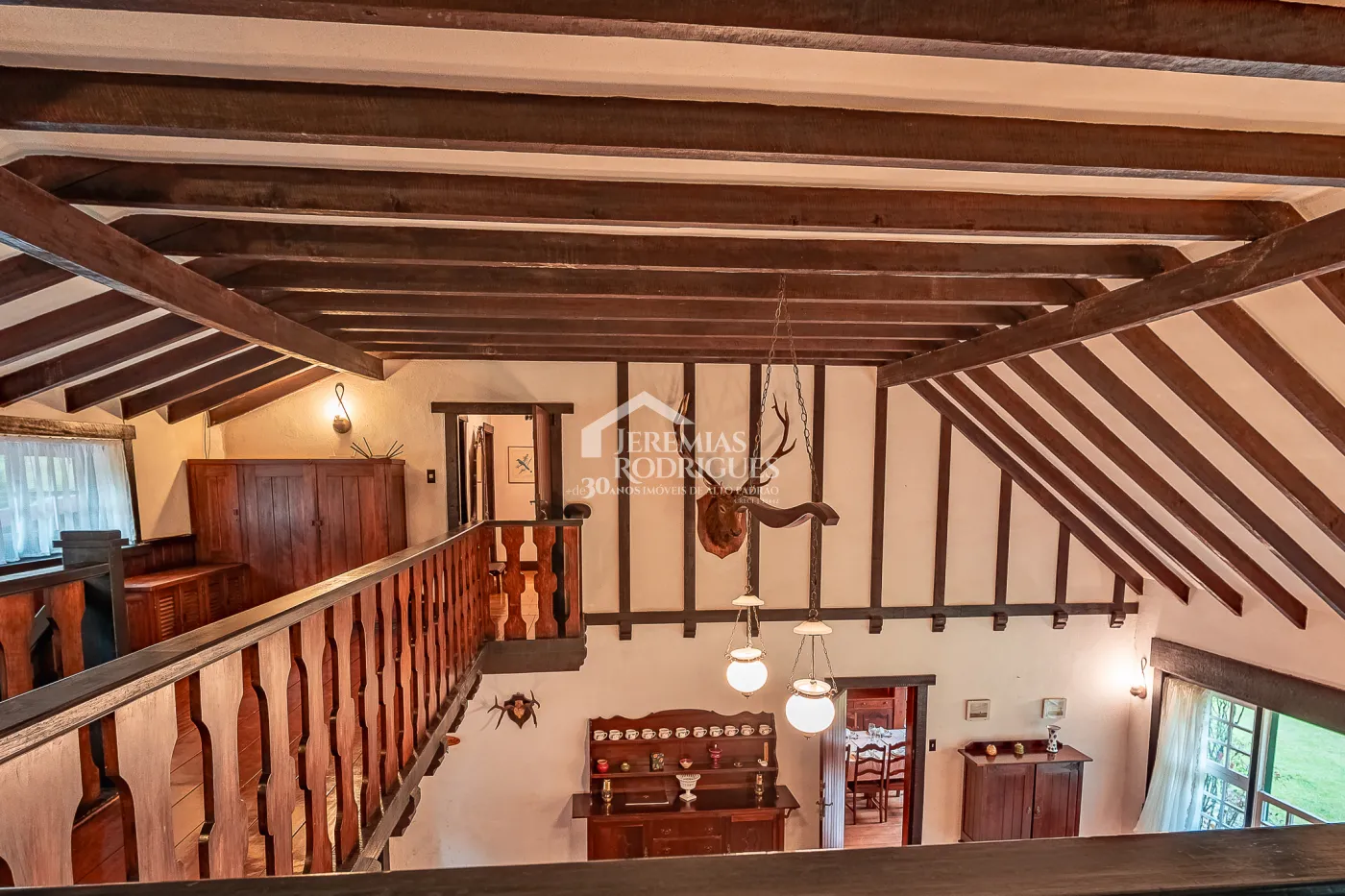 Casa com 9 dormitórios, 694 m² - Condomínio Reserva Figueiredo - Campos do Jordão/SP