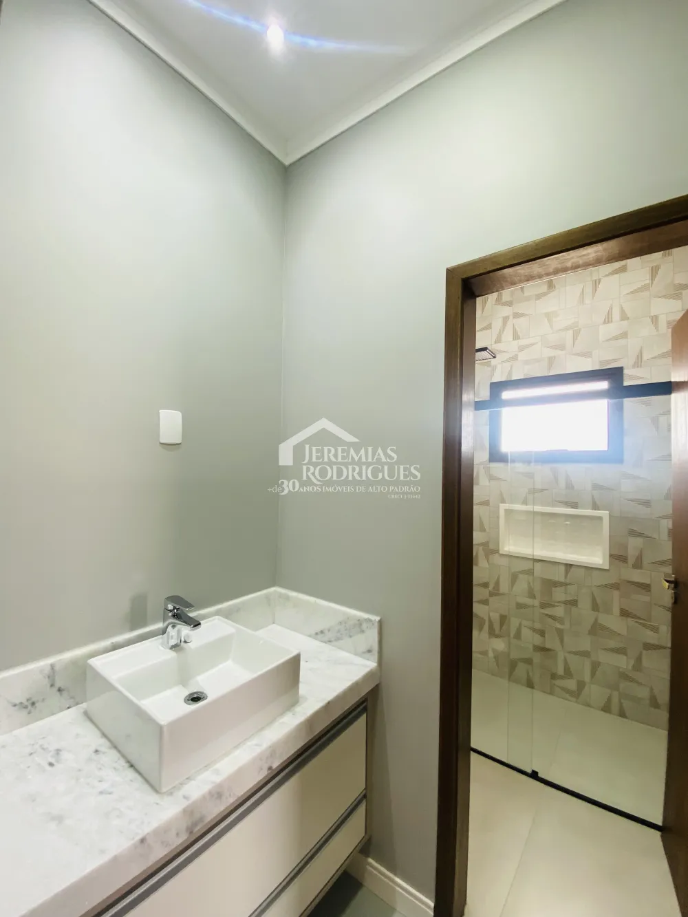 Casa com 3 quartos, 178 m² - Pérola do Vale - Tremembé/SP