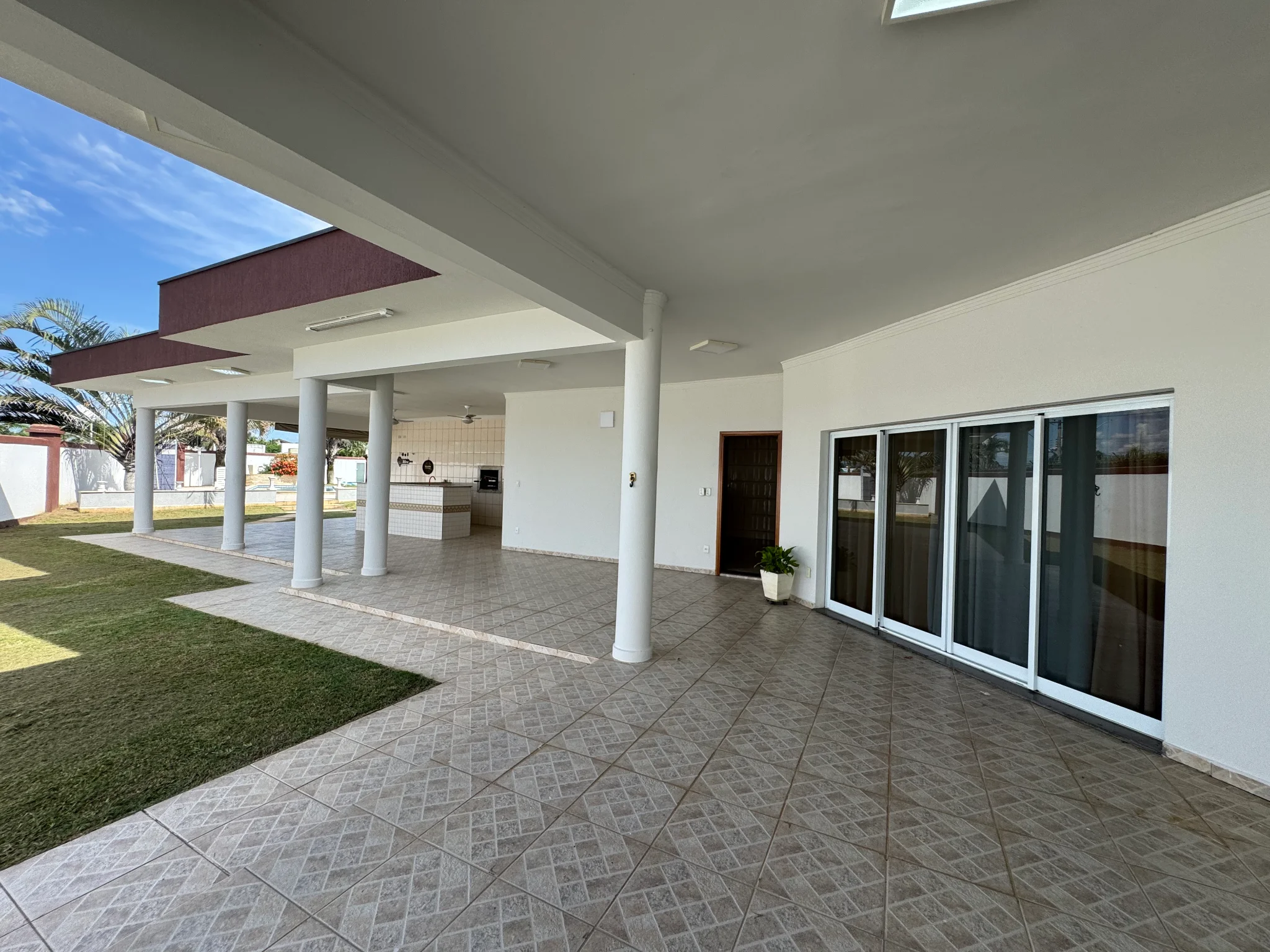 Casa à venda no Condomínio Village Paineiras em Pindamonhangaba/SP