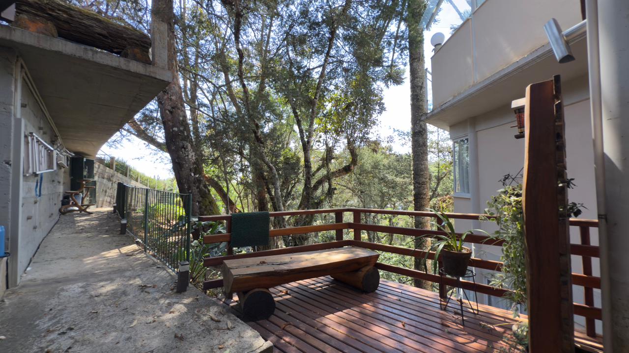 Casa à venda por R$ 2.300.000,00 - Campos do Jordão/SP