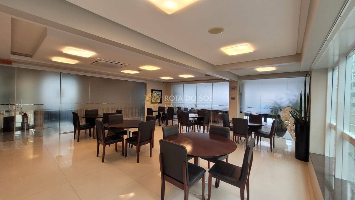 Imperial Palace Apartamento 5 Suítes e 3 Vagas em Meia Praia Itapema SC — foto 46