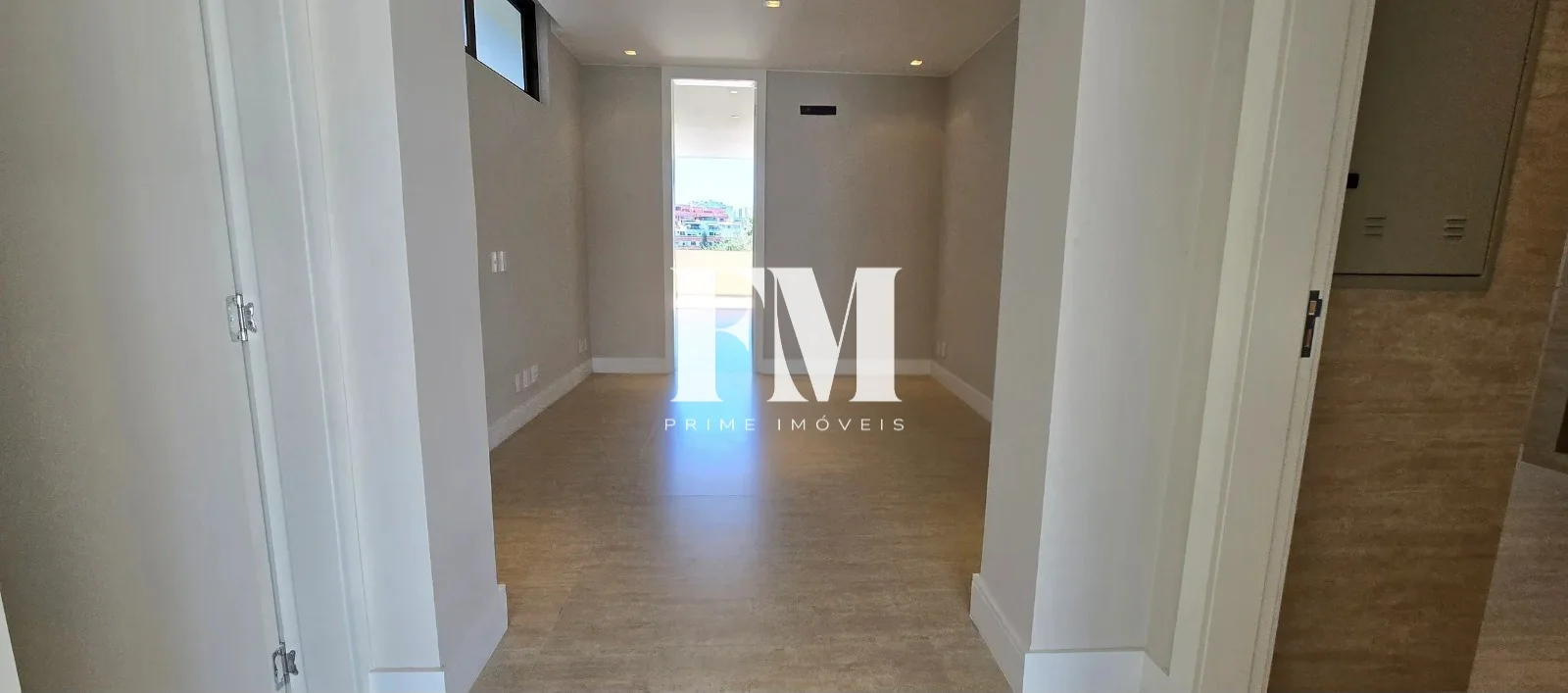 Cobertura linear, toda modernizada à venda no Leblon, São 460m², 4 suítes, vista indevassável! - foto 35