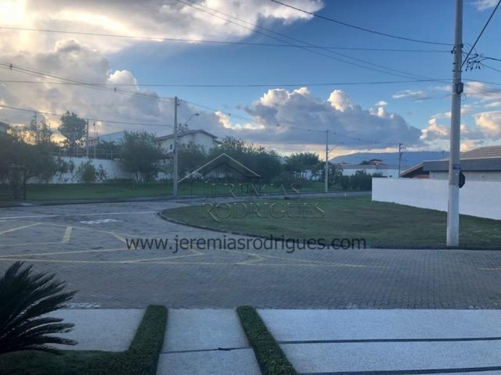 Casa à venda por R$ 1.300.000,00 - Taubaté/SP