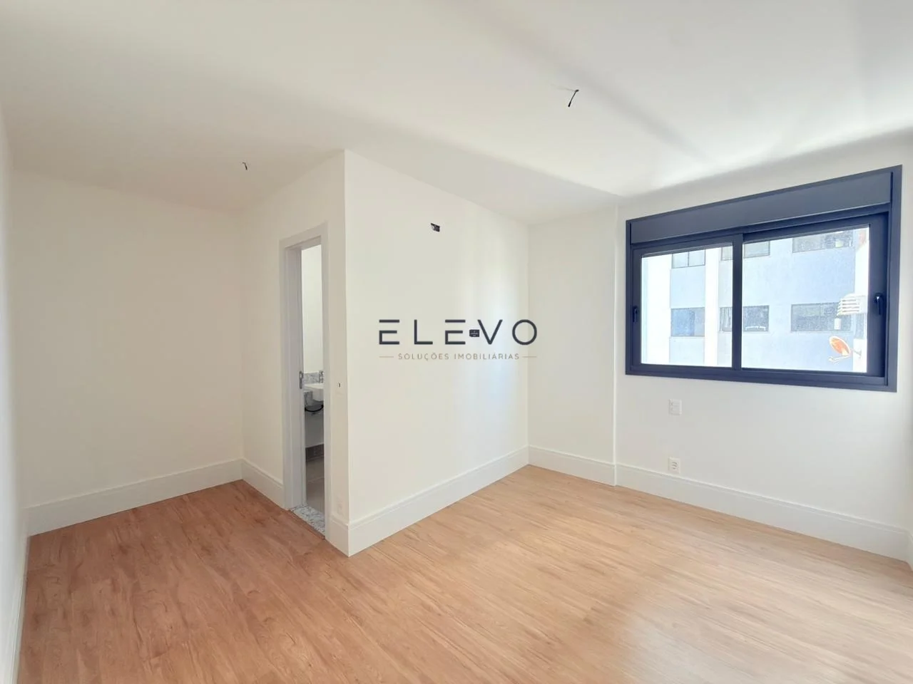 Apartamento à Venda no Plaenge Signature Maringá | 3 Suítes | Proximo a Catedral
