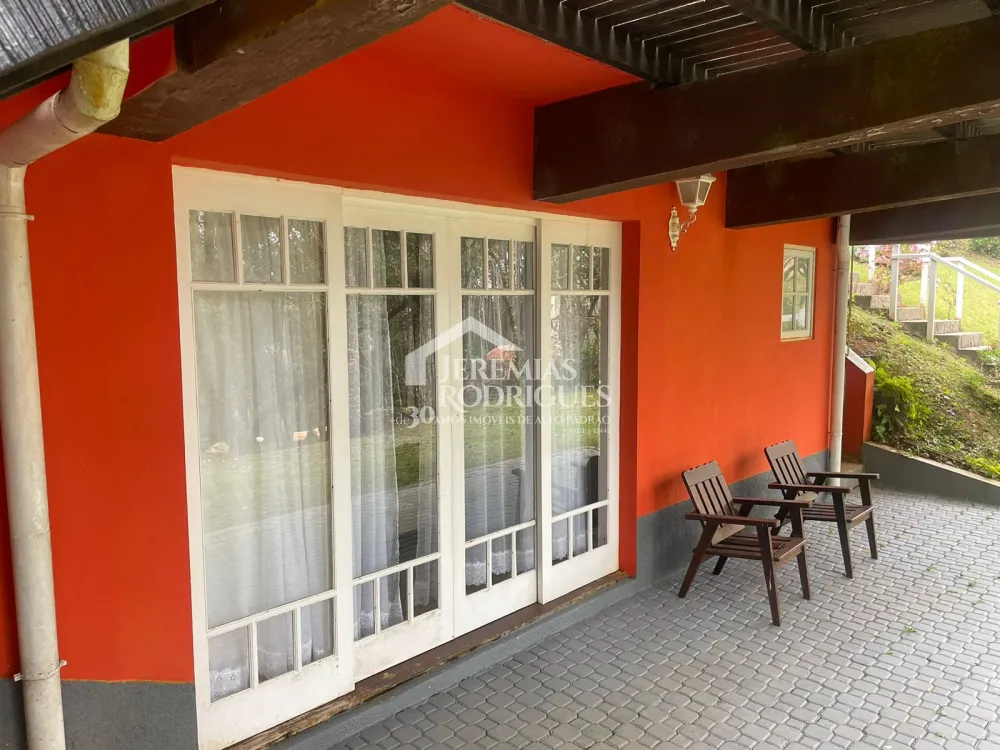 Casa com 6 dormitórios, 362 m² - Condomínio Iporanga, em Campos do Jordão/SP.