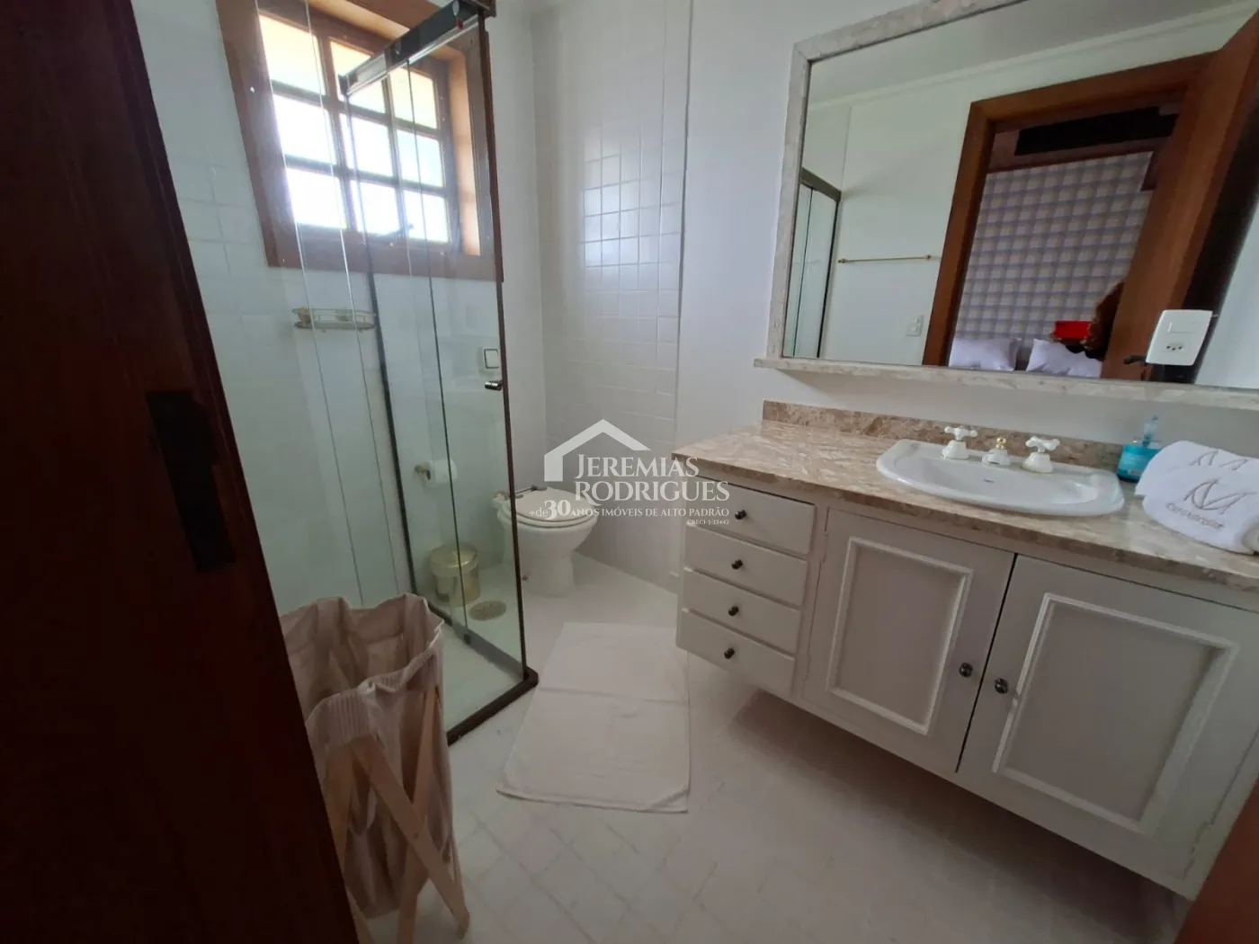 Apartamento à venda com 4 suítes, 171 m² no Edifício Cottage em Campos do Jordão/SP