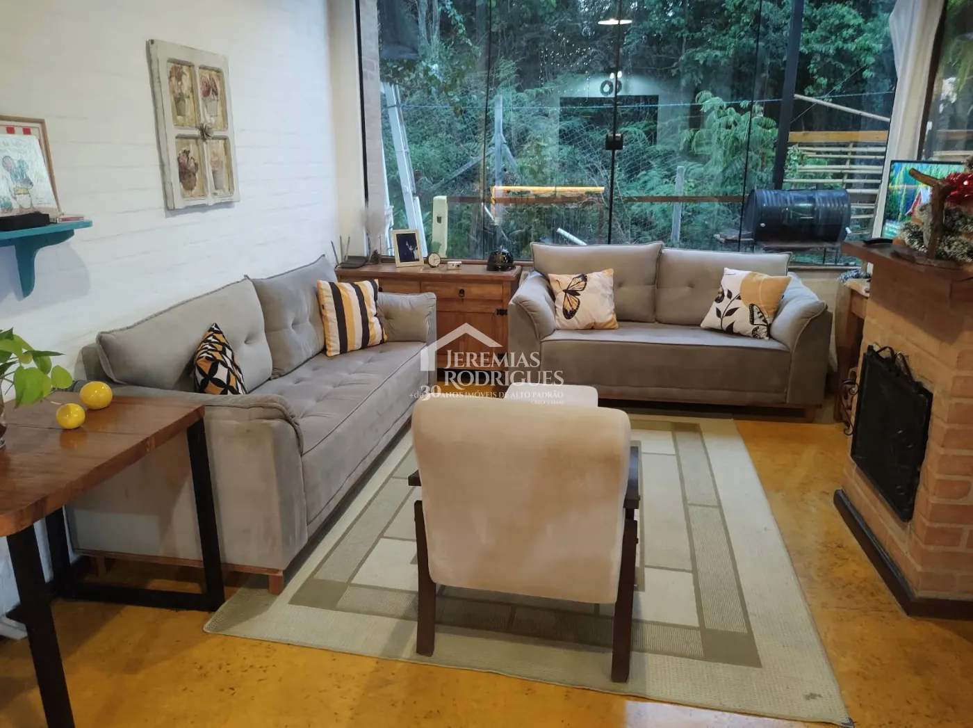 Casa com 2 suítes, no Pinhalzinho em Santo Antônio do Pinhal/SP