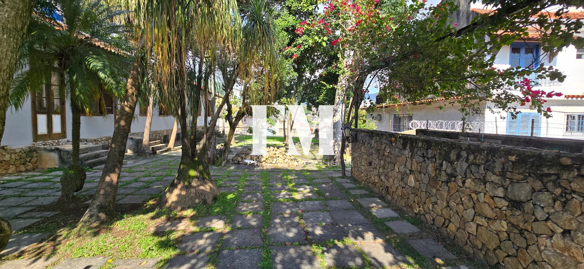 Casa Exclusiva Cercada pelo Verde com Lazer Completo e Guarita com Segurança 24 Horas - foto 10