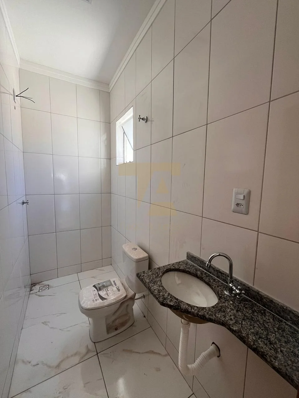 Casa térrea à venda no Vista Alegre – 2 dormitórios com suíte, Pindamonhangaba/SP