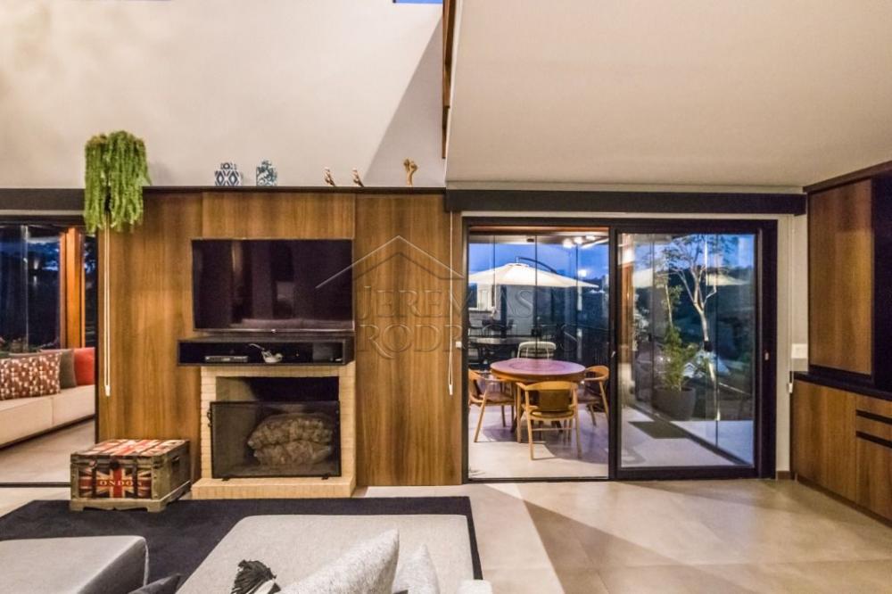 Casa à venda por R$ 7.200.000,00 - Campos do Jordão/SP