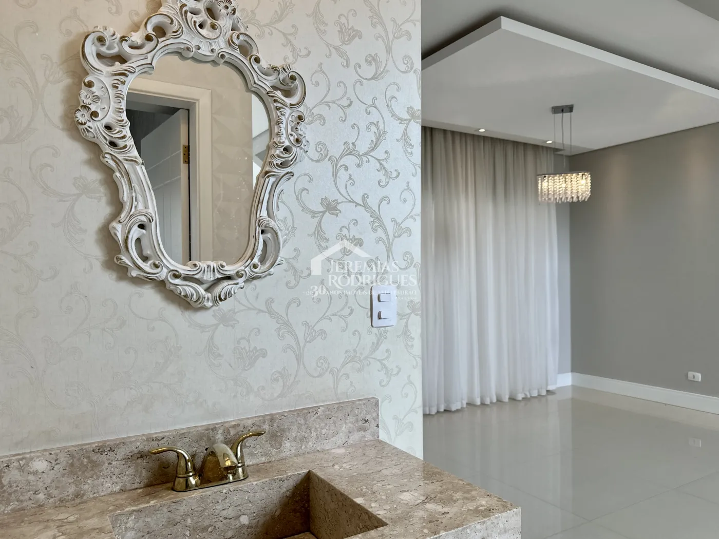 Casa com 3 dormitórios, 237 m² - Campos do Conde Chamboard - Tremembé/SP.
