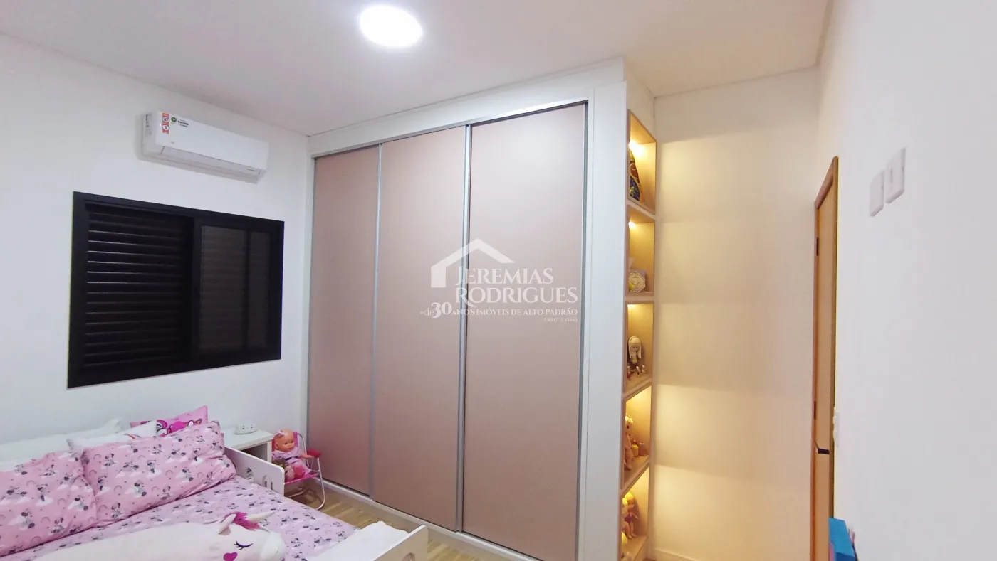Casa à venda com 3 suítes no Condomínio Terrazzo Di Itália em Taubaté/SP.