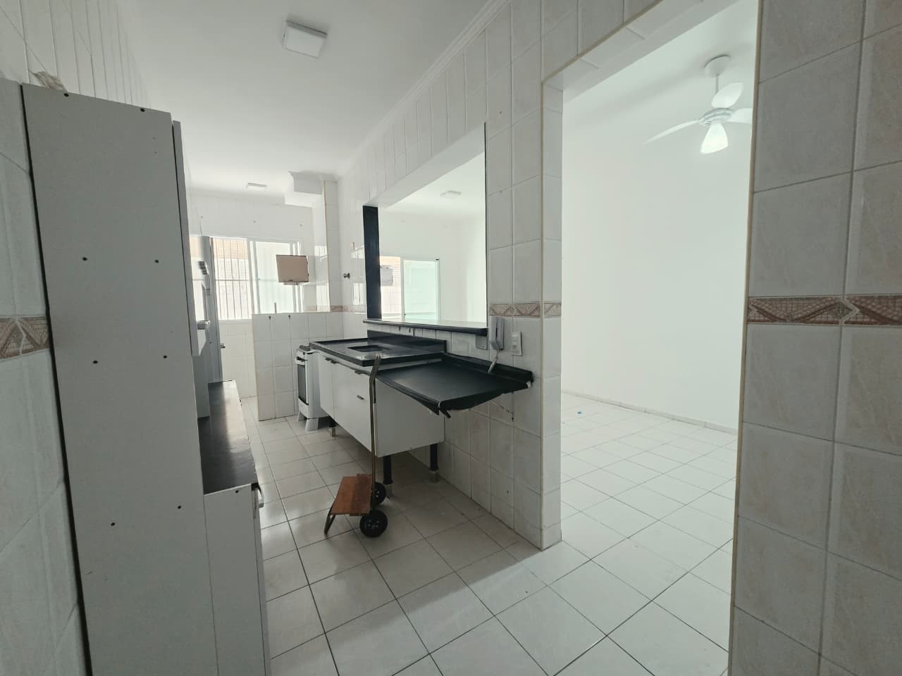 Oportunidade na Ocian , 2 dorm com suíte R$ 398 mil — foto 4