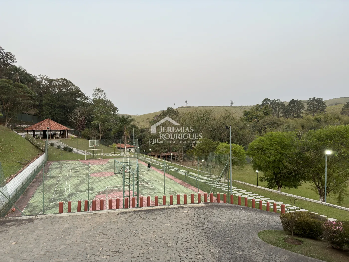 Haras à venda com 112.500 m² em Santa Isabel/SP.