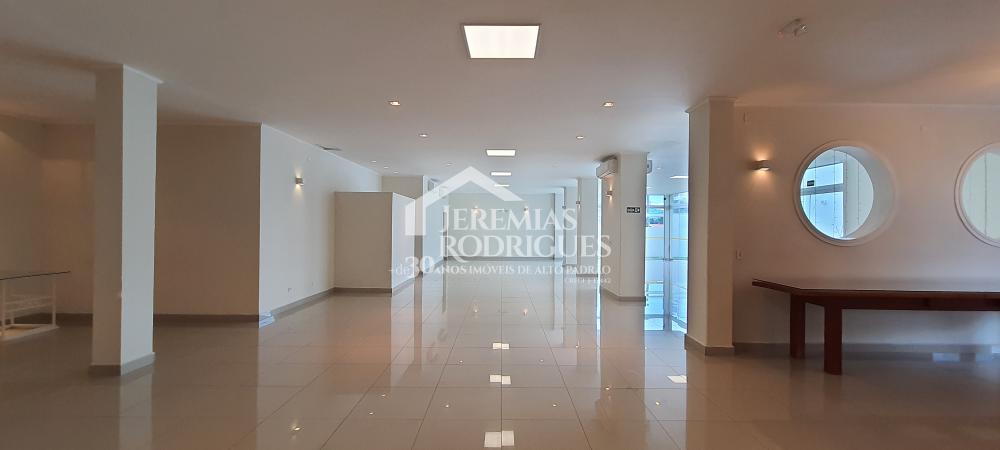 Comercial comercial à venda por R$ 3.690.000,00 - Taubaté/SP