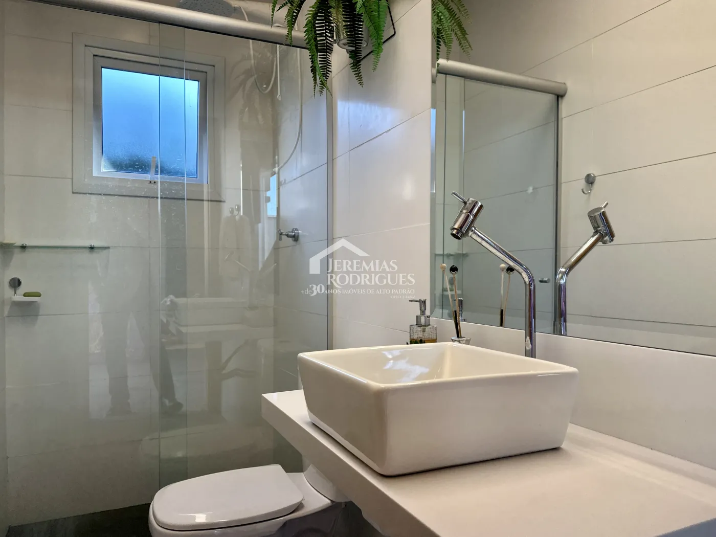 Casa com 3 suítes, 329 m² - Condomínio Ouro Ville - Taubaté/SP.