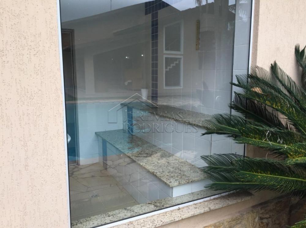 Casa à venda por R$ 2.455.000,00 - Pindamonhangaba/SP