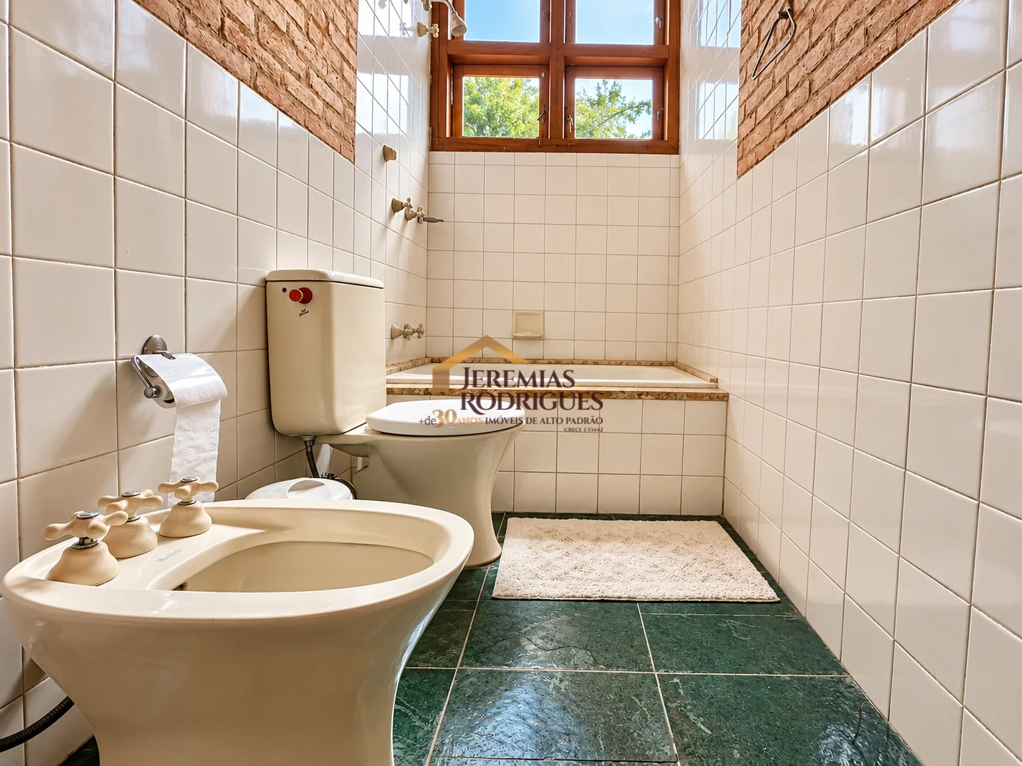 Casa à venda no Condomínio Chácaras Cataguá em Taubaté/SP. - foto 32