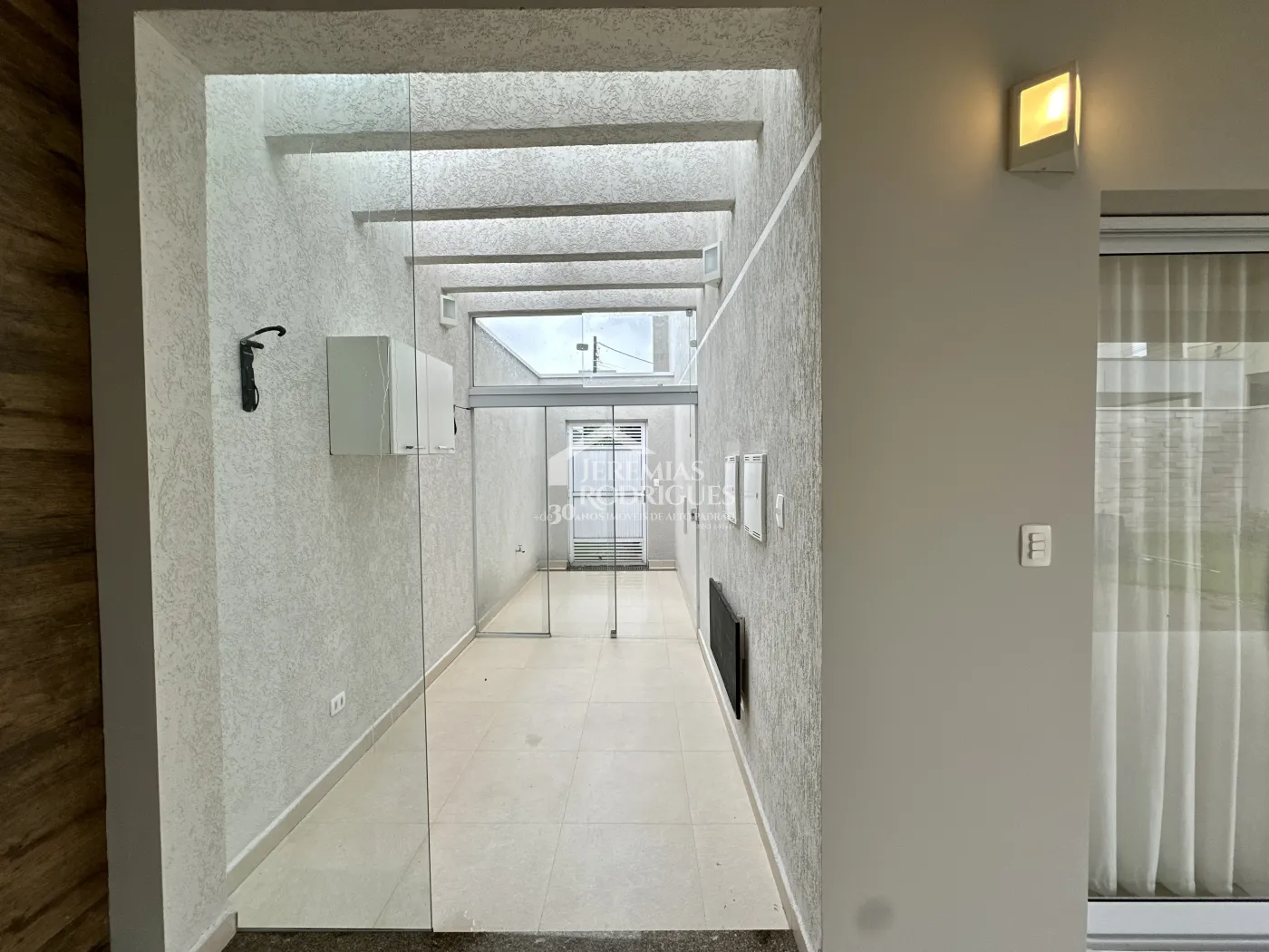 Casa com 3 dormitórios, 237 m² - Campos do Conde Chamboard - Tremembé/SP.